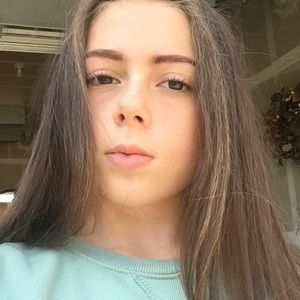 Meet your Posher, Ivy